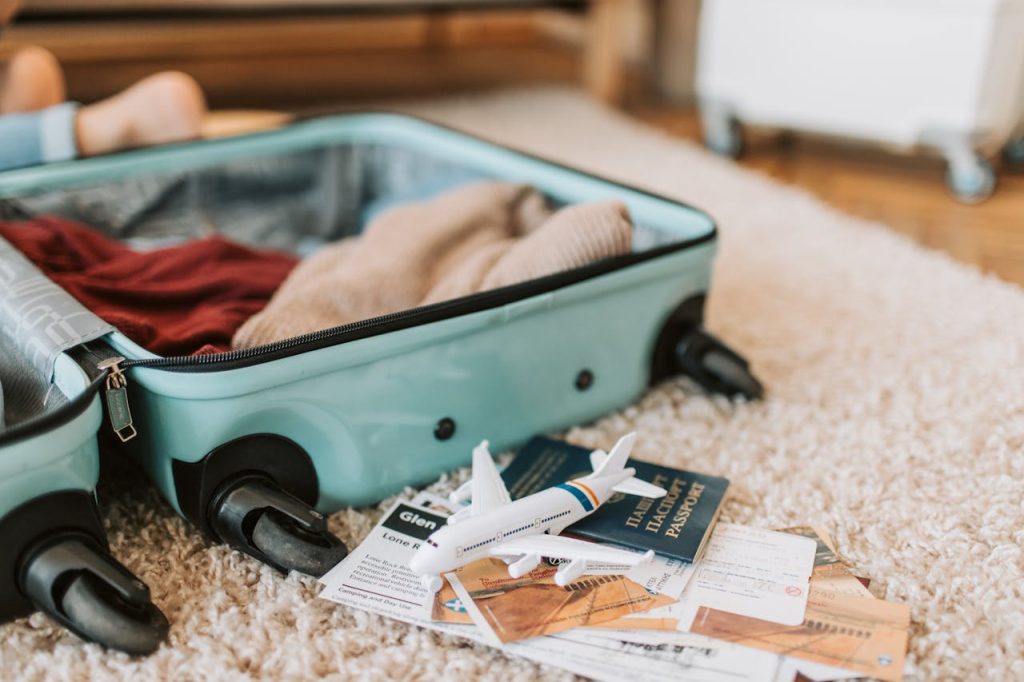 Looks versáteis para quem viaja com mala de mão