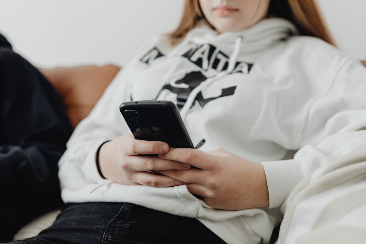 Qual celular comprar para quem busca desempenho sem gastar muito