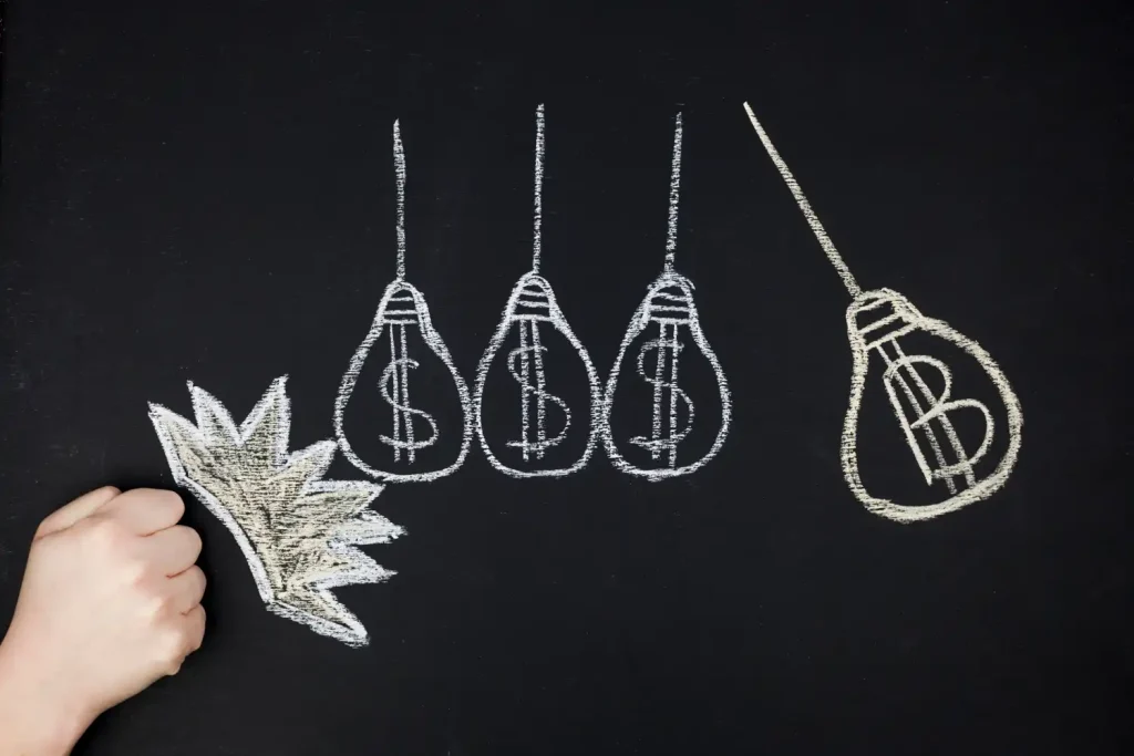 Ilustrações em quadro negro de ideias sobre precificação estratégica, destacando armadilhas do custo mais margem e alternativas baseadas em valor.